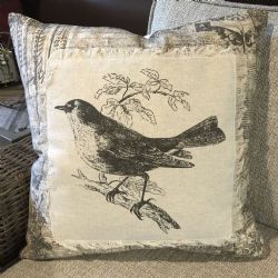 Pillow-Vintage Bird